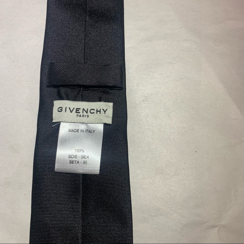 Givenchy tie - Picture 8 of 9